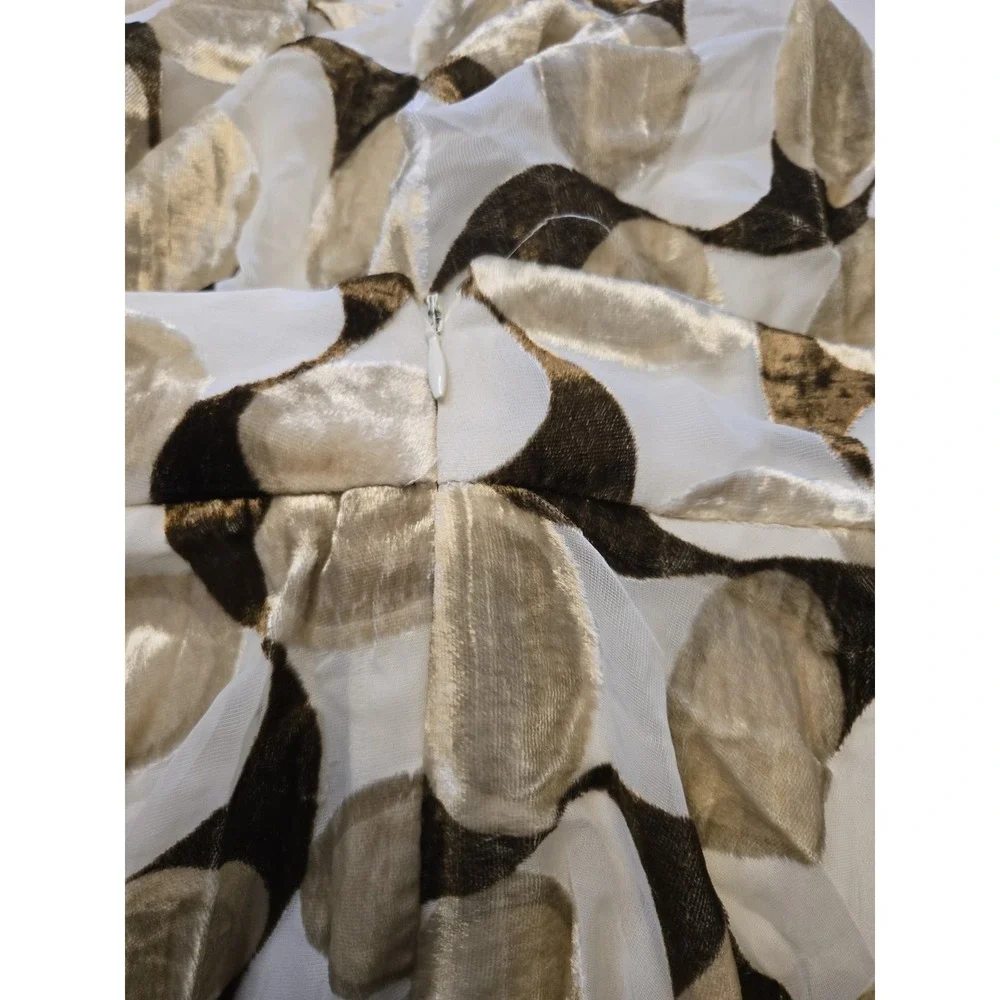 Josephine Chaus Flowy Shimmery Velvet Cream/Browns‎ Skirt Womens Size 10 Lined